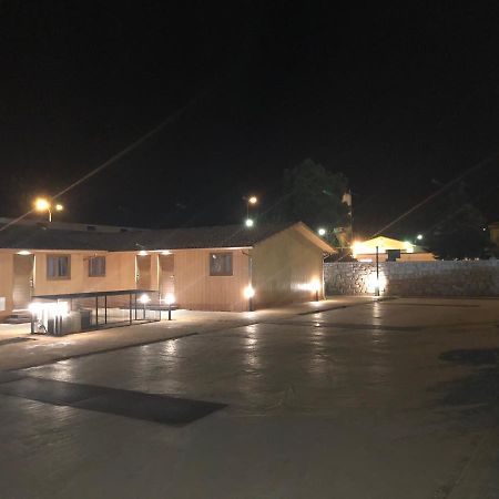 Hostal La Posada De Mari ラ・カブレーラ エクステリア 写真