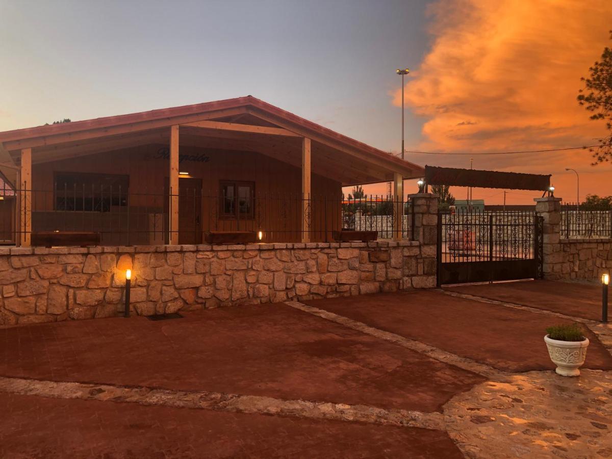 Hostal La Posada De Mari ラ・カブレーラ エクステリア 写真